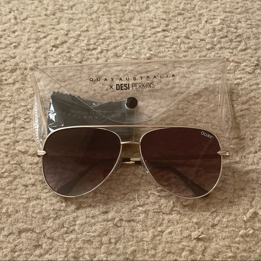 QUAY AUSTRALIA x DESI PERKINS Aviator Sunglasses
